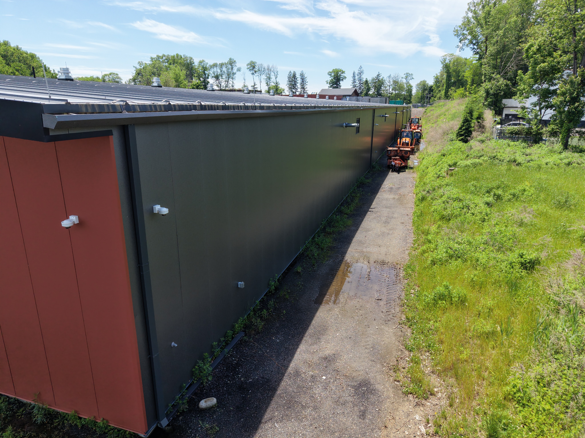 Highway Warehouse — image 3